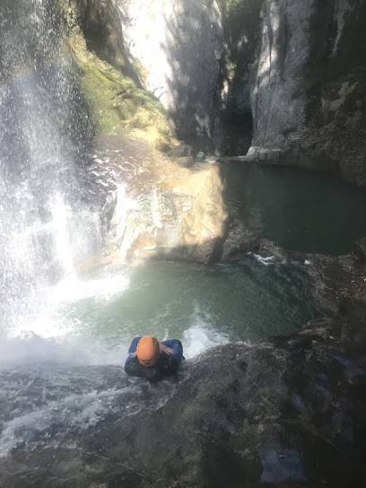 Activité : JuraCanyon - Canyoning eXperience