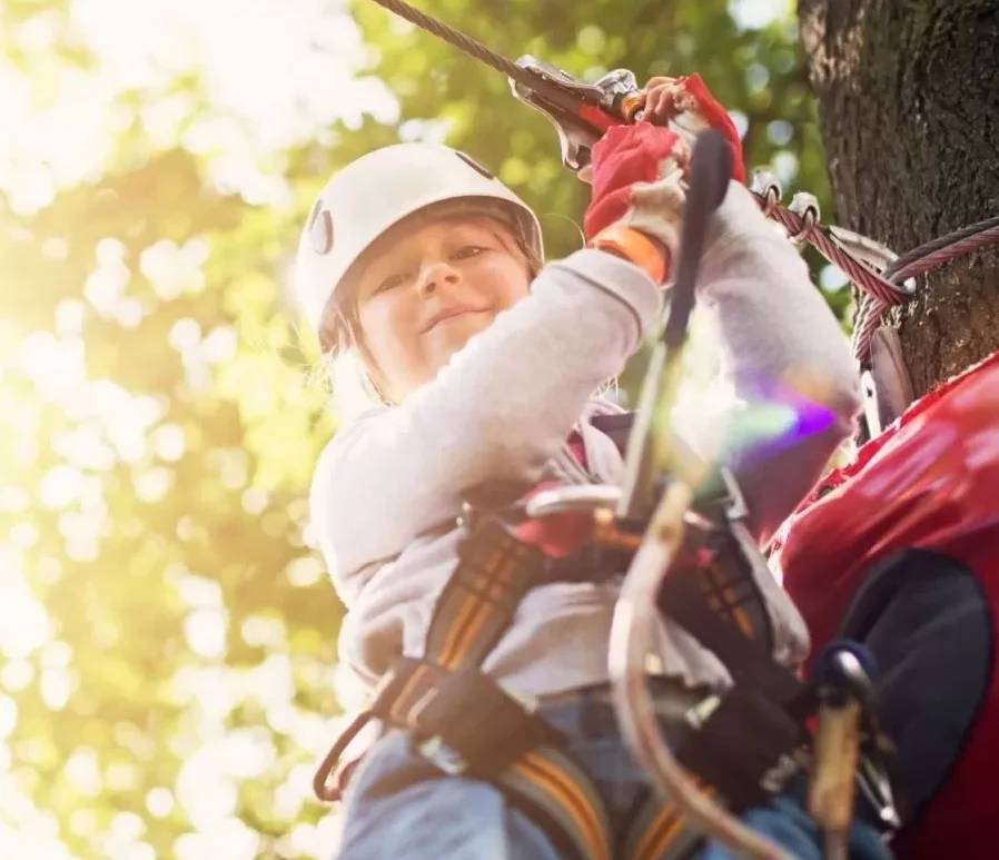 Activité : AccroCamp Paris - Jablines | Accrobranche 77
