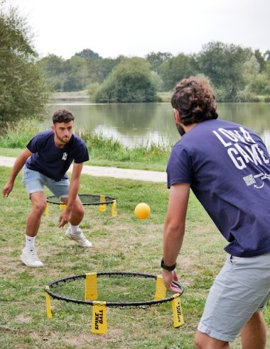 Activité : SPIKEBALL