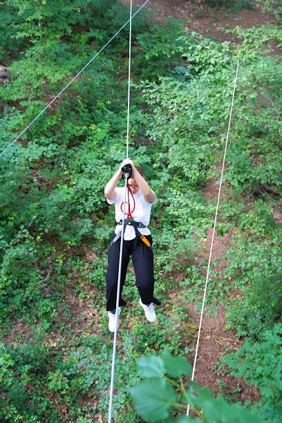 Photo : MONTCIEL AVENTURE