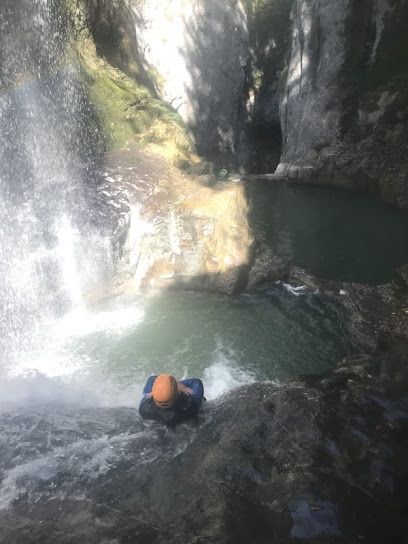 Activité : JuraCanyon - Canyoning eXperience