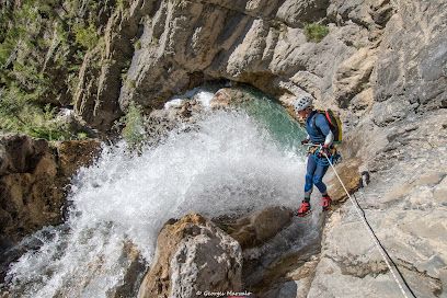 Activité : In Canyon We Trust - Canyoning Grenoble