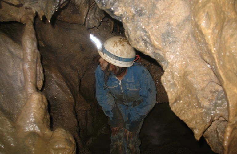 Activité : spéléologie