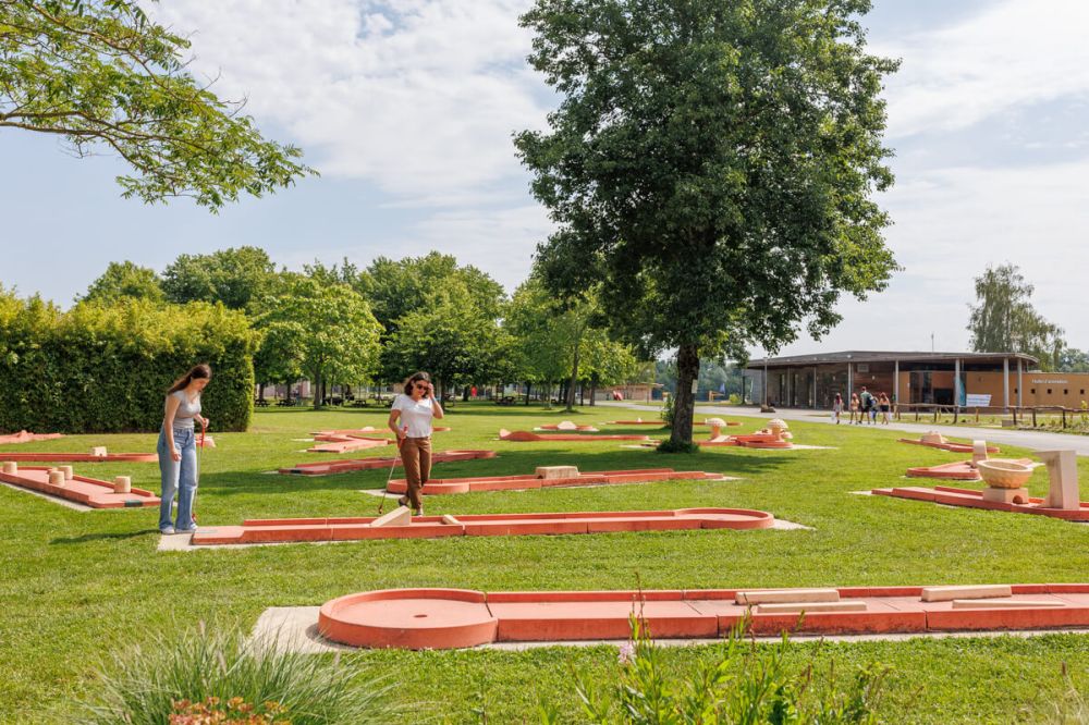Photo : Parcours mini-golf