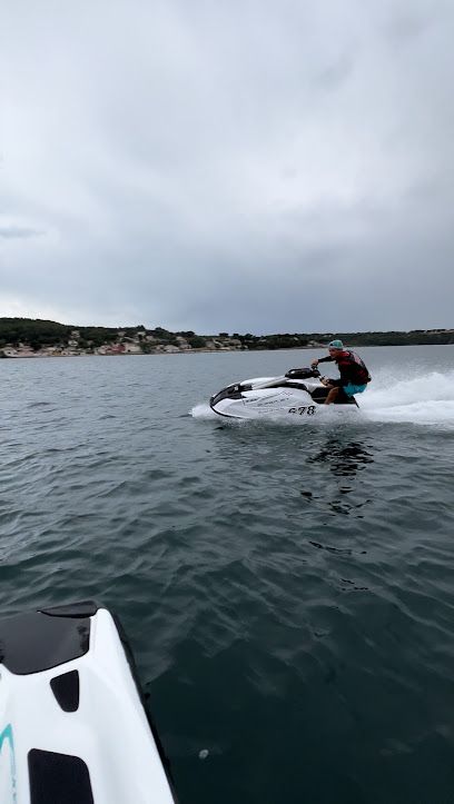 Activité : Jetski-aventure / Bateau école