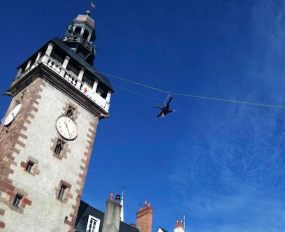 Activité : Caps - rappel, tyrolienne sur immeuble - team building aventure et tournages Paris