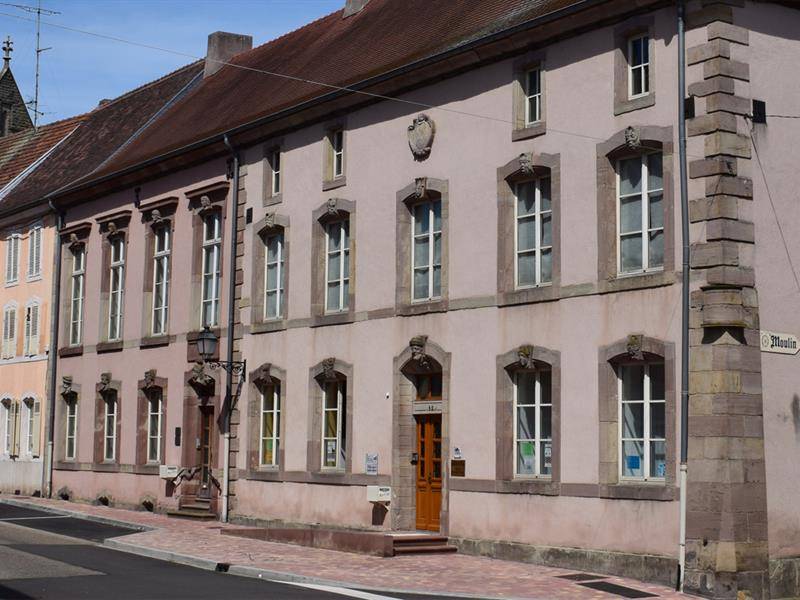 Photo : Musée du pays d'albe - la maison des têtes