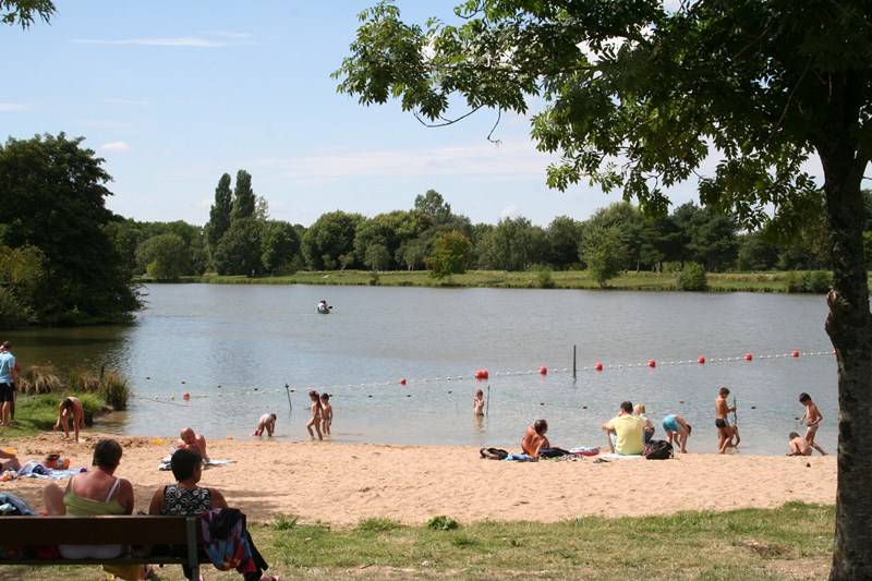 Photo de Baignade au lac de Belle-Isle