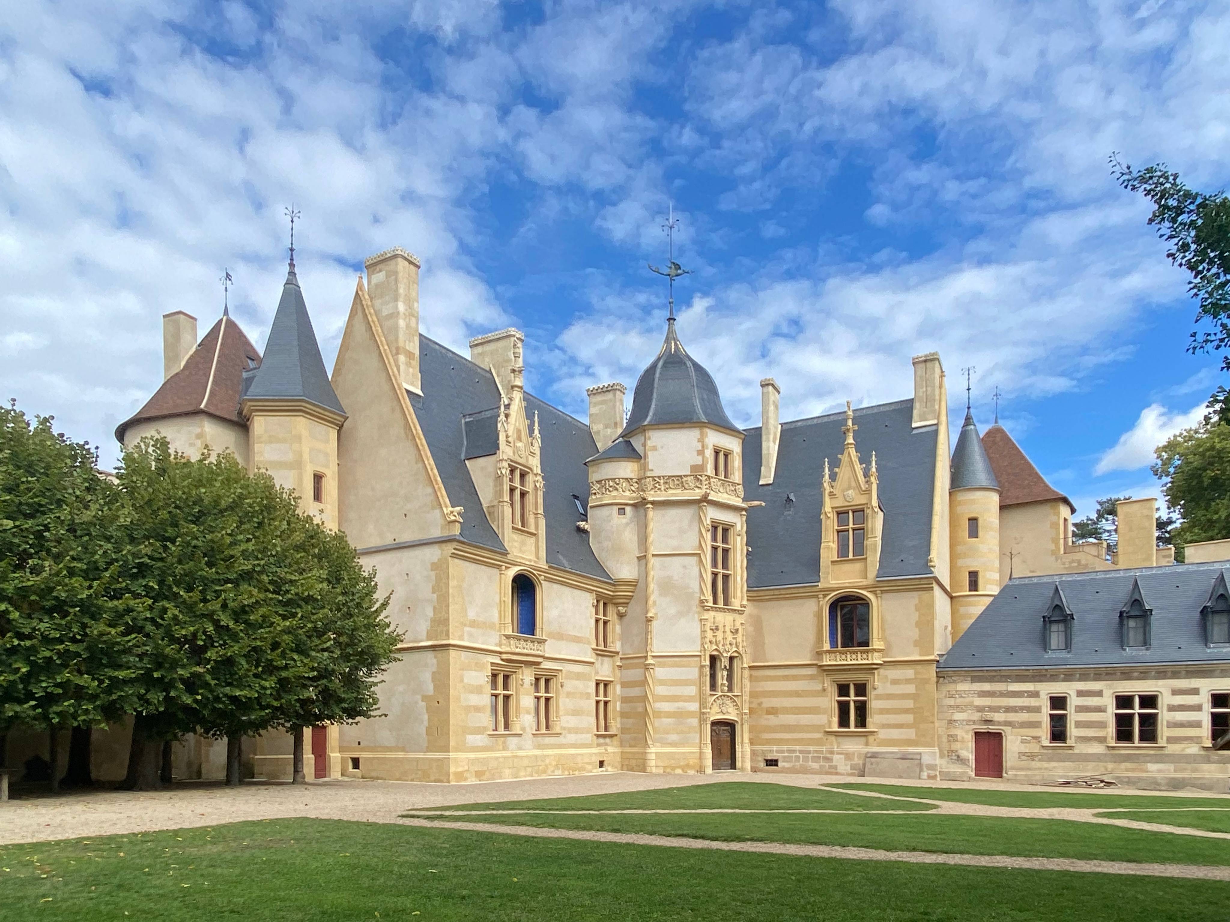 Photo de Château et jardins d'Ainay-le-Vieil