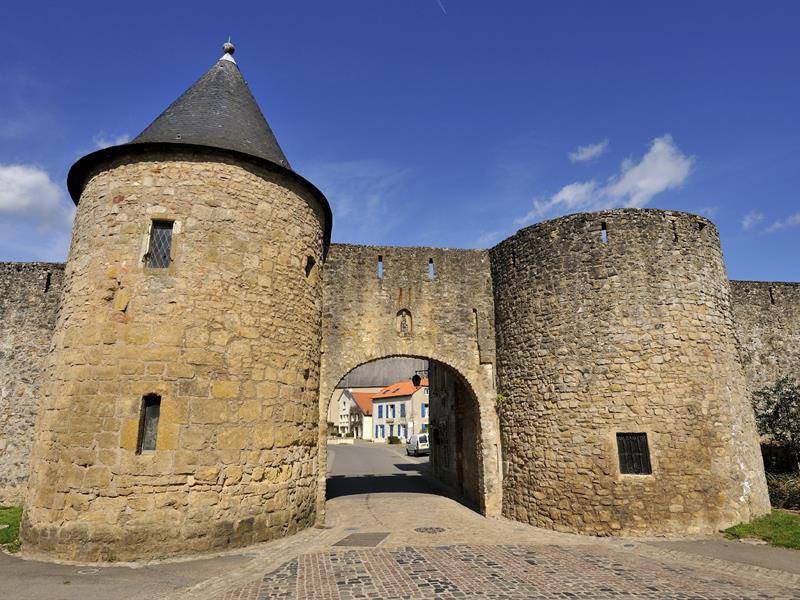 Photo : Cité Médiévale de Rodemack