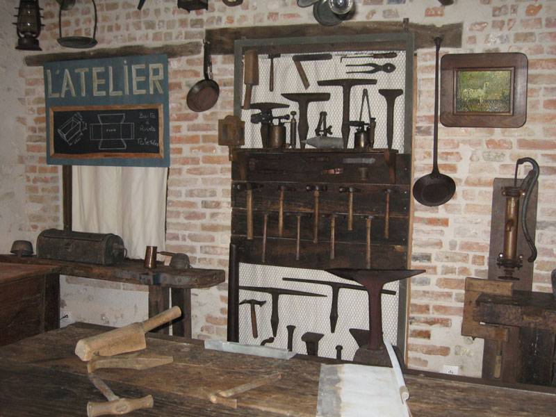 Photo de Musée du FERBLANTIER et son four à pain