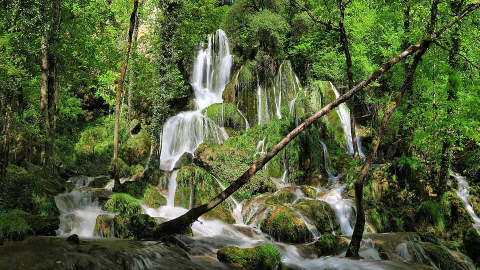 Photo : Cascade Syratu