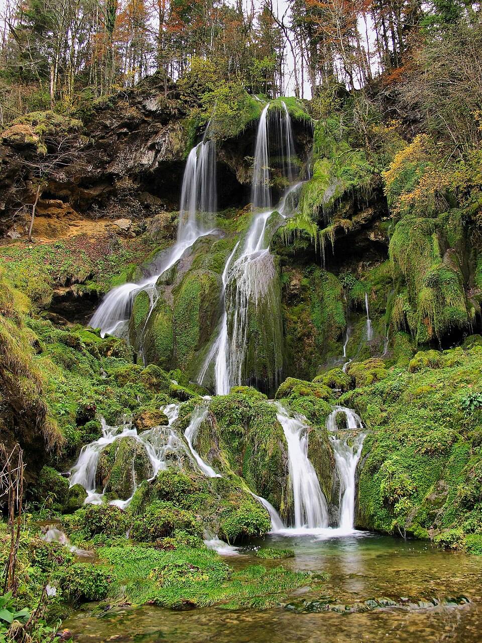 Photo : Cascade du moulin de Vermondans