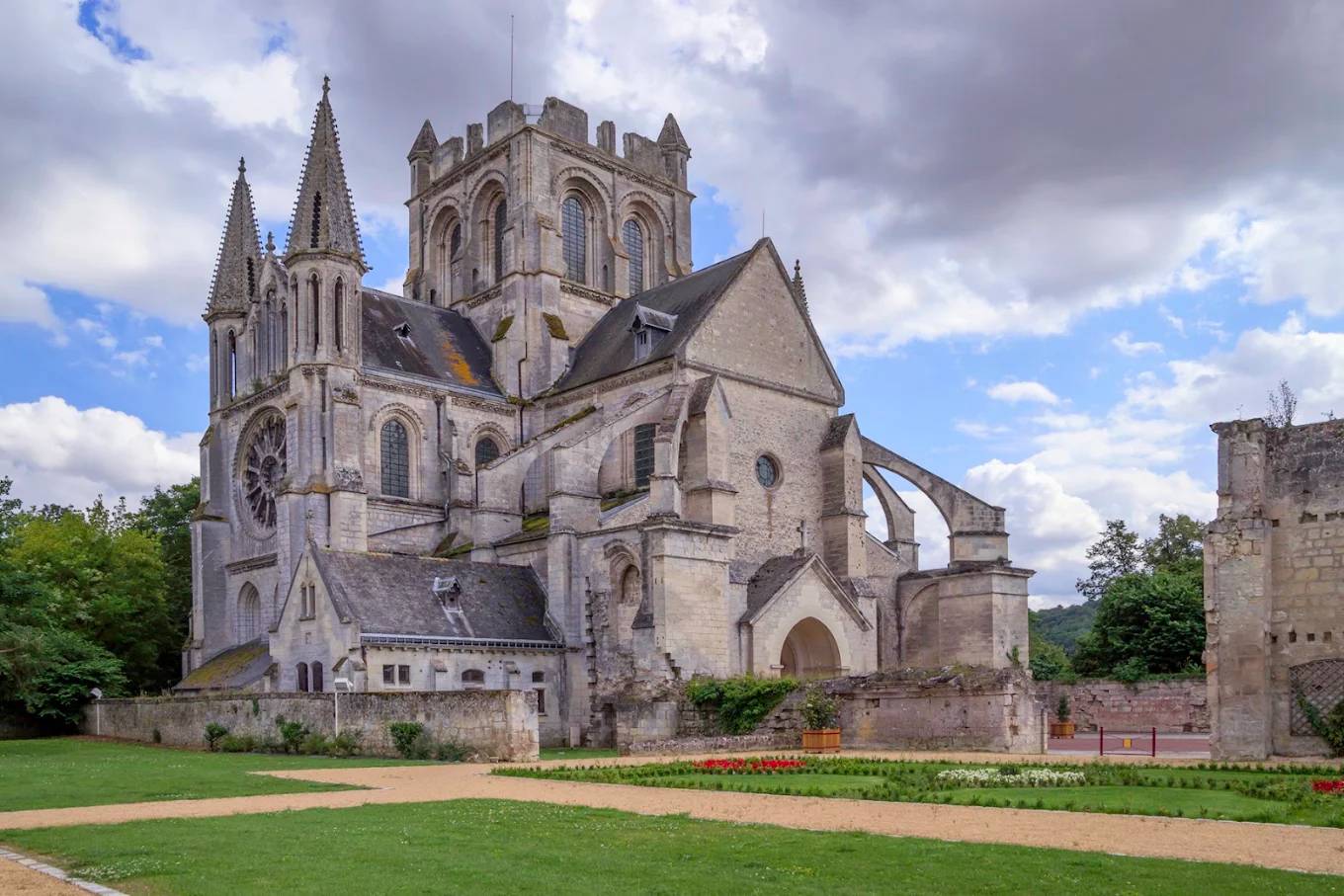Photo : Eglise Saint-Yved