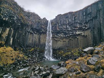Photo : Svartifoss