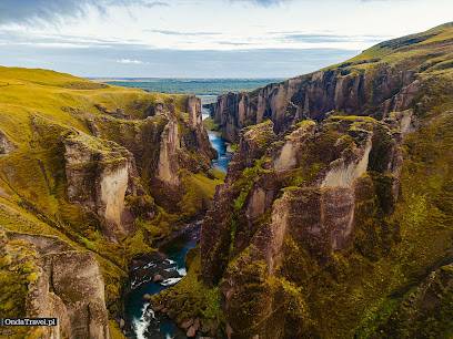 Photo : Fjaðrárgljúfur