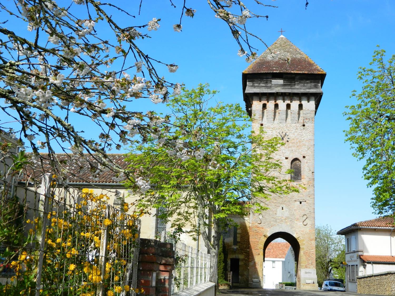 Photo : Beffroi de Hontanx