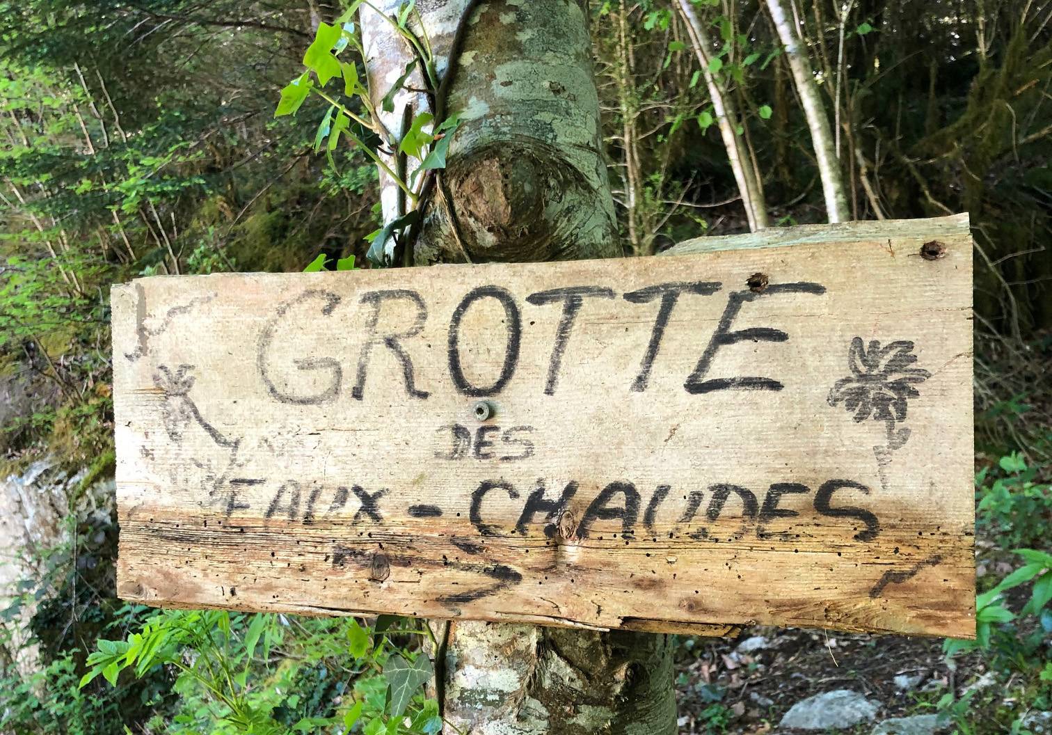 Photo de La Grotte des Eaux Chaudes