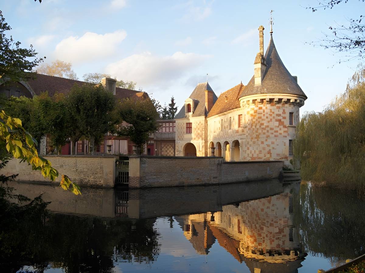 Photo de Château-Musée de Saint-Germain-de-Livet