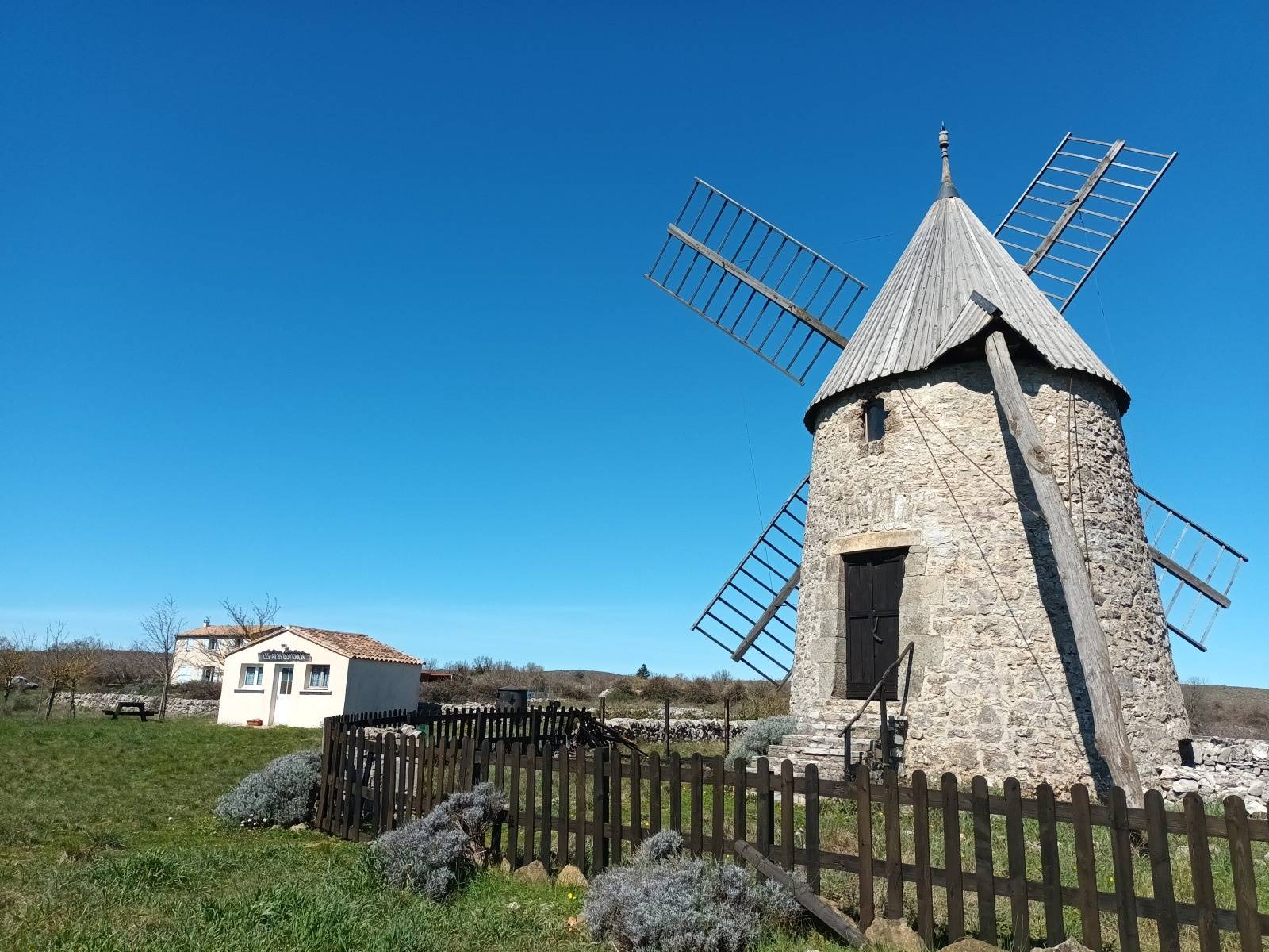 Photo de MOULIN DE SAINT-PIERRE-DE-LA-FAGE