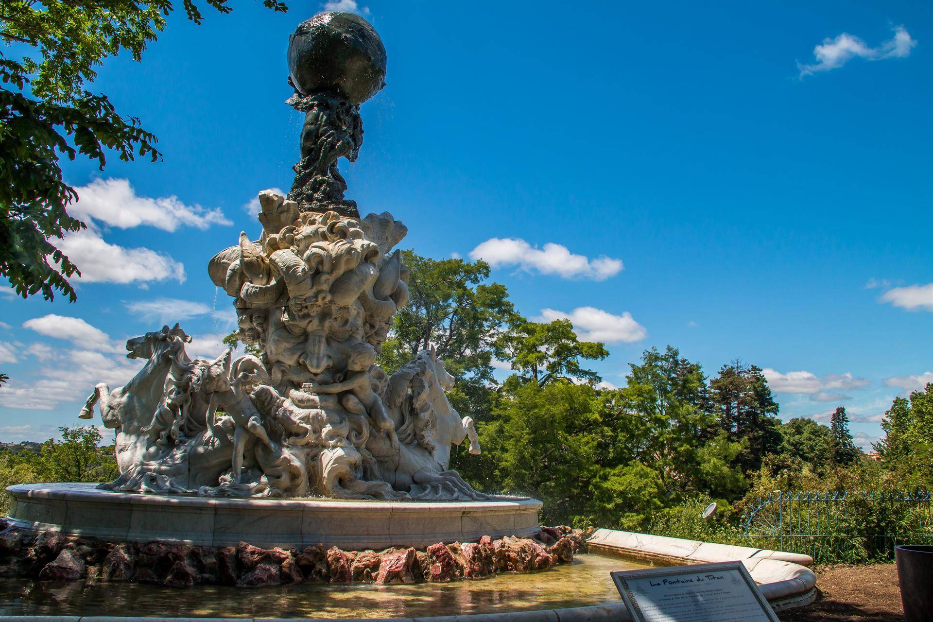 Photo : FONTAINE DU TITAN