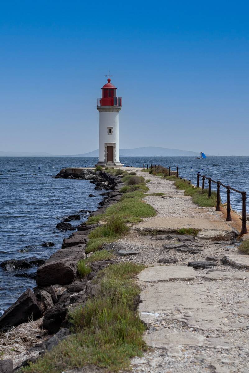 Photo : LA POINTE DES ONGLOUS ET LE CANAL DU MIDI