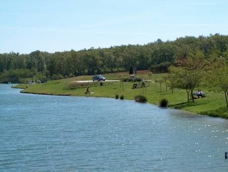 Photo : LAC DU LARAGOU