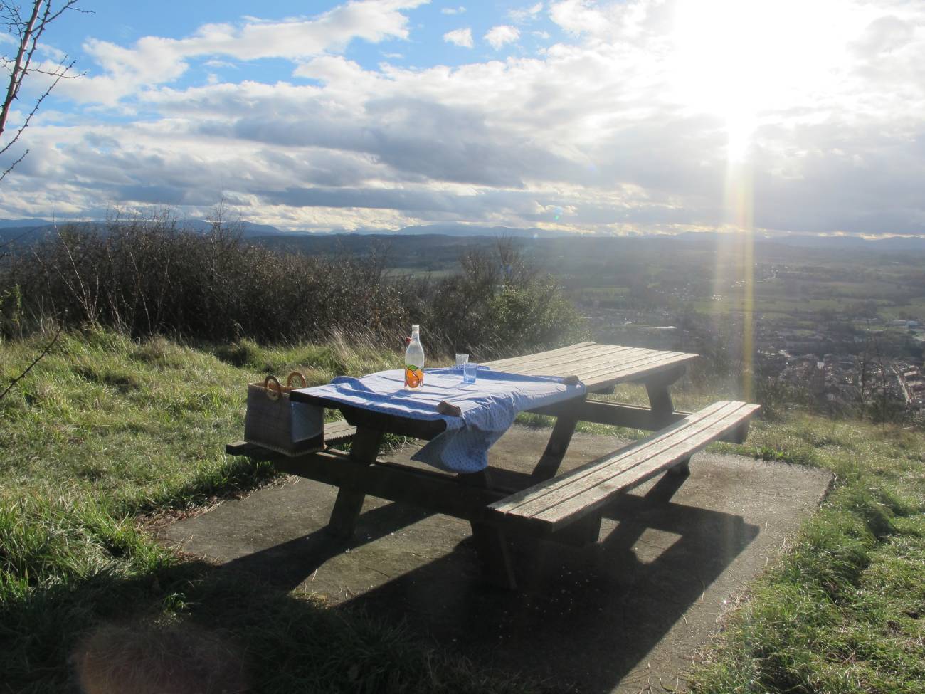 Photo : PANORAMA DU CASTERA