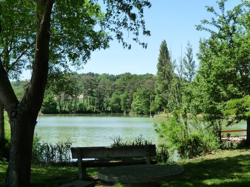 Photo : LAC DE LENCLAS