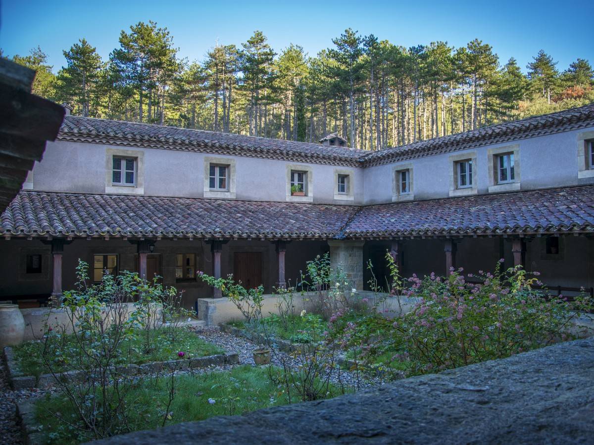 Photo : ABBAYE SAINTE MARIE DE RIEUNETTE