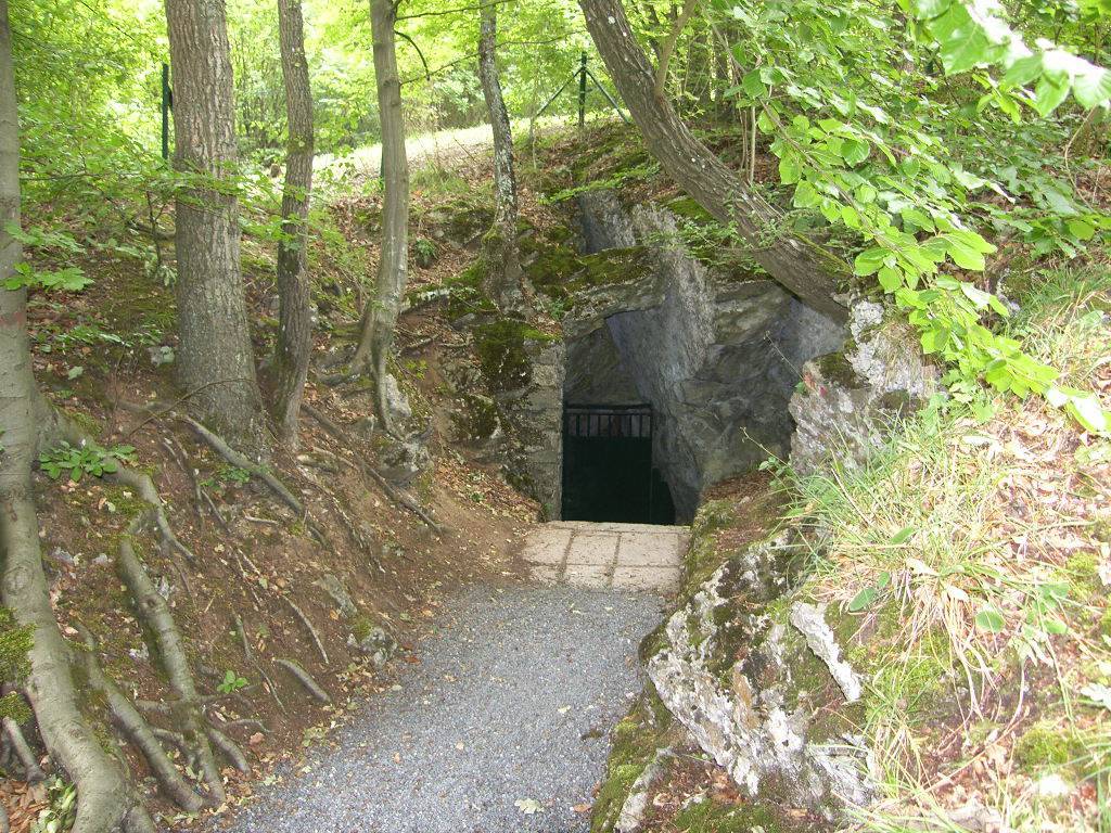 Photo : La grotte de Nichet