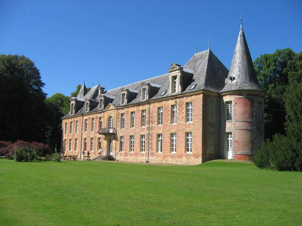 Photo de L'abbaye de Septfontaines, ancienne propriété de la Famille Vendroux - belle-famille de Charles de Gaulle