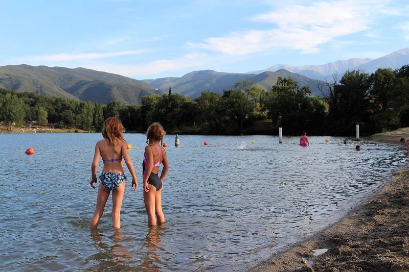 Photo : PLAGE PUBLIQUE DU LAC DES ESCOUMES