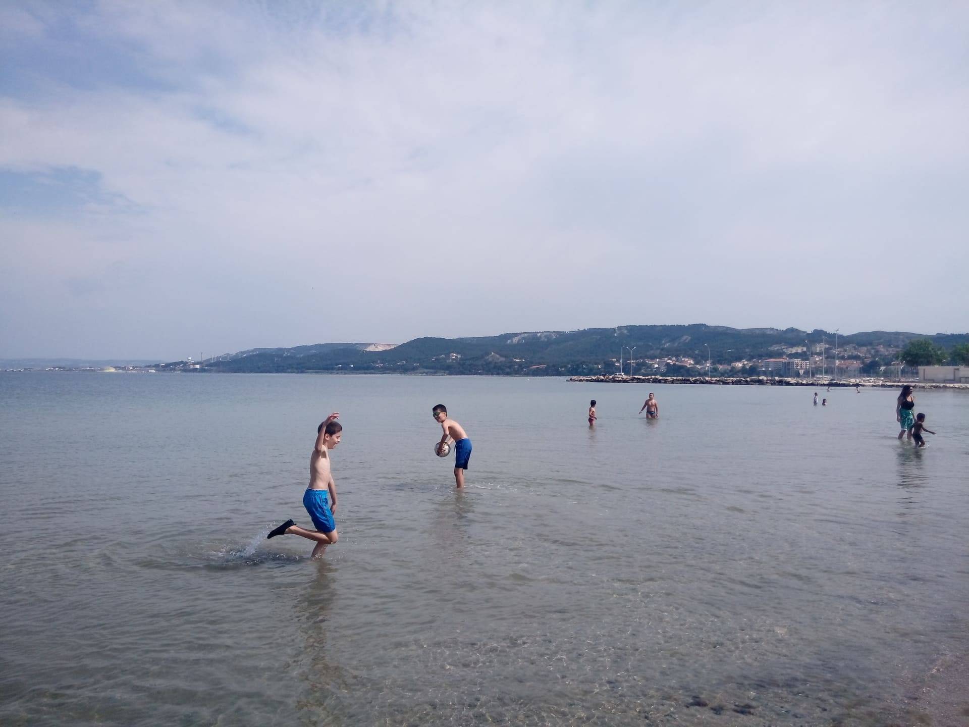 Photo : Plage de Ferrières centre-ville