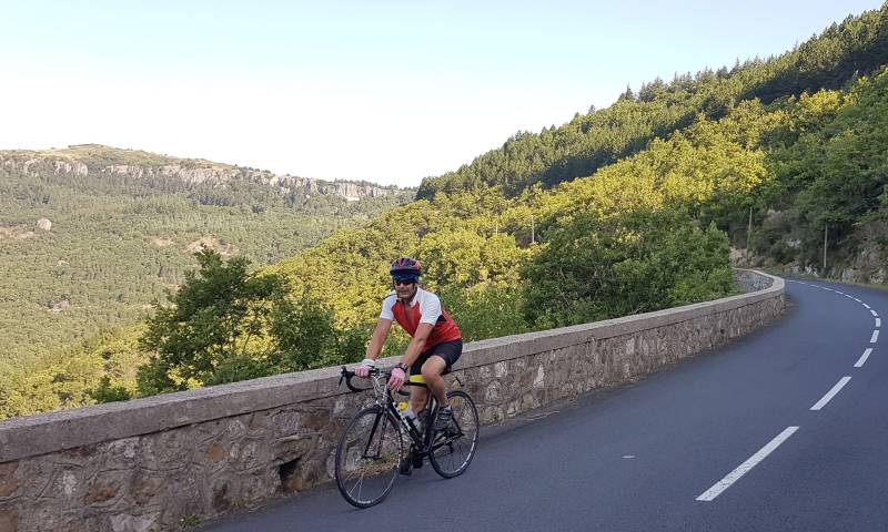 Randonnée : BOUCLE CYCLO N°13 - LE COL DU PERTHUS ET LE CIRQUE DE LABEIL DEPUIS LODÈVE