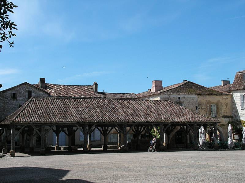 Randonnée : Circuit découverte de Monpazier. Plus beaux villages de France