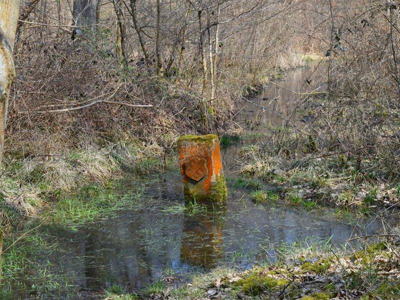 Randonnée : Randonnée Sentier des bornes armoriées