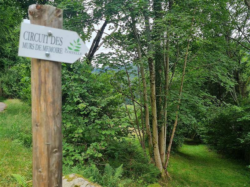 Randonnée : Circuit pédestre - Le Mur de Mémoire