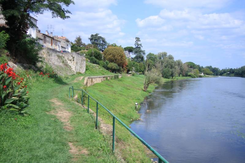 Randonnée : Boucle de la Plage à Port-Sainte-Foy et-Ponchapt
