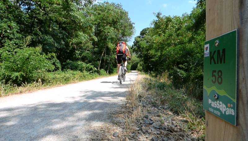 Randonnée : ITINÉRAIRE ACCESSIBLE - RANDONNÉE VOIE VERTE À SAINT-PONS-DE-THOMIÈRES