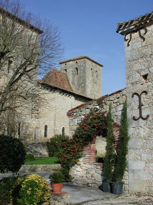 Randonnée : Aubiac, un circuit fleuri au printemps