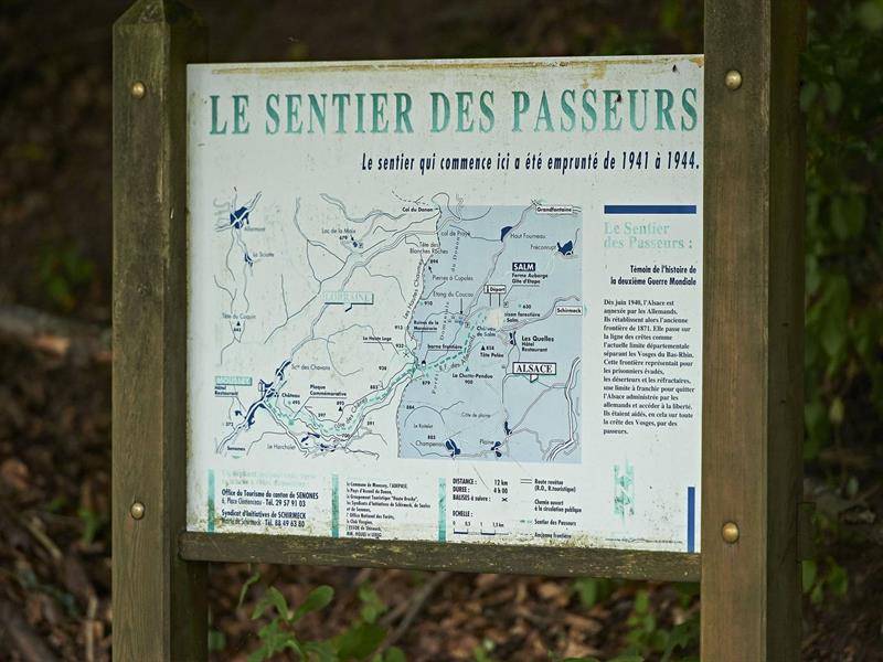 Randonnée : Sentier thématique : Le Sentier des Passeurs de Salm (Alsace) à Moussey (Vosges)