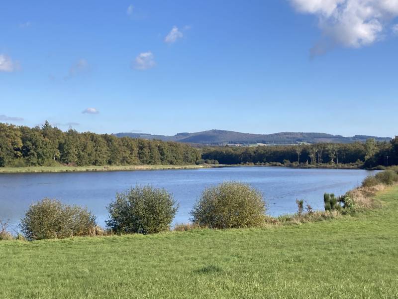 Randonnée : Liaison cyclo nord : du Canal du Nivernais aux Eaux thermales de Saint-Honoré-les-Bains