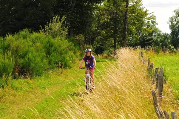 Randonnée : VTT Carladez : Autour du plateau de Taussac
