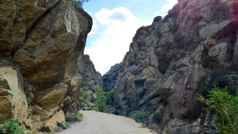 Randonnée : ITINÉRAIRE ACCESSIBLE - RANDONNÉE LES GORGES D'HÉRIC