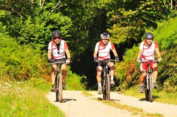 Randonnée : VTT Carladez : Le vallon d'Albinhac