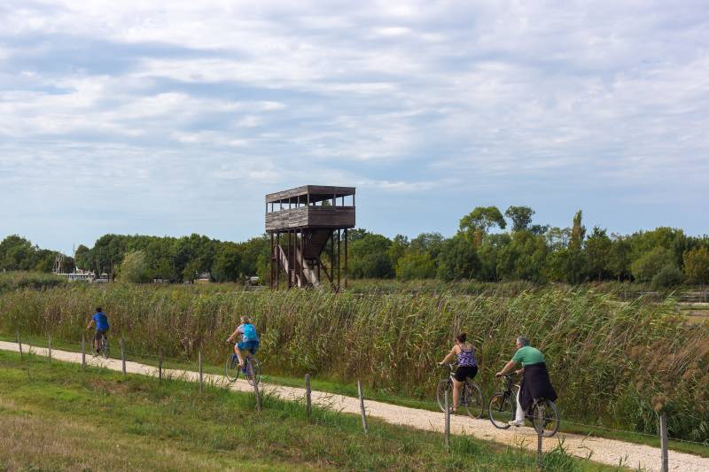 Randonnée : Le Canal des 2 Mers à vélo en Gironde