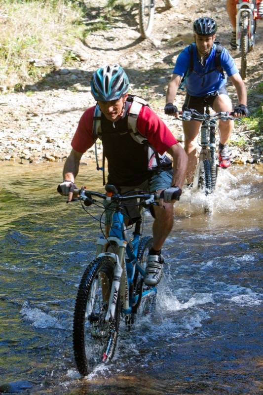 Randonnée : Tour du Lot, à pied, à VTT
