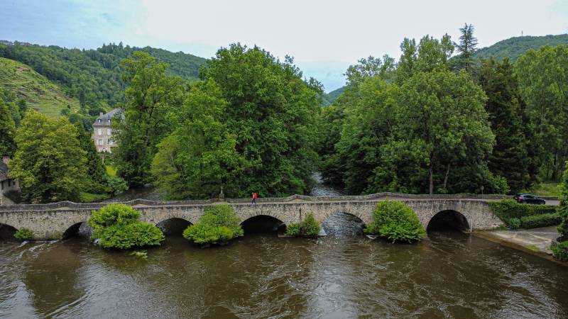 Randonnée : Voie verte Vézère entre le barrage du Saillant et Garavet