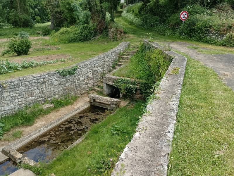 Randonnée : Balade autour des fontaines - Paizay-Le-Tort